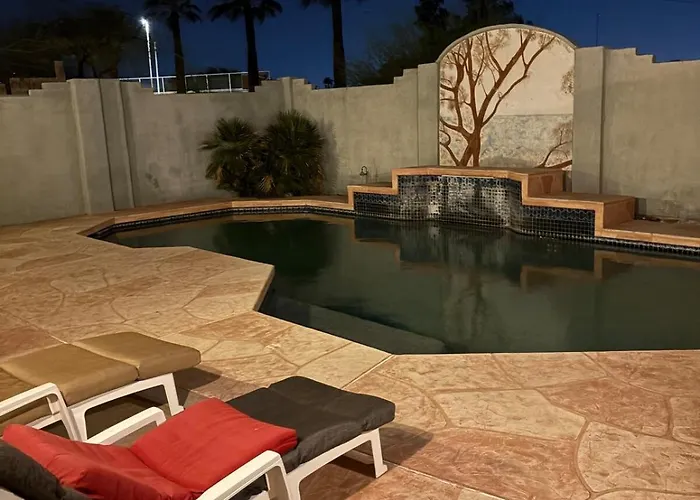 Crystalz Pool Kitchen Dwntwn Stadiums Arts * Phoenix